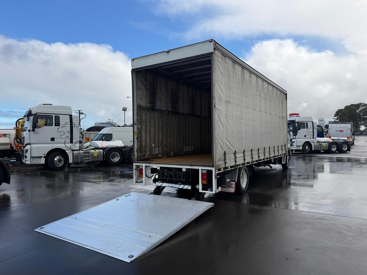 2017 Isuzu F Series FSR140/120-260 image 15