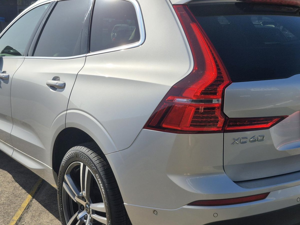 2020 Volvo XC60 D4 Momentum MY21 AWD image 29