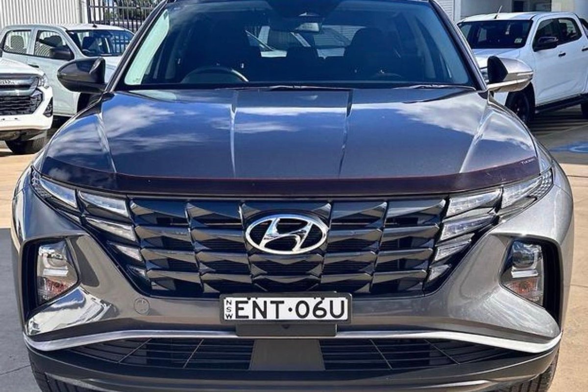 2017 Mitsubishi Pajero Sport image 8
