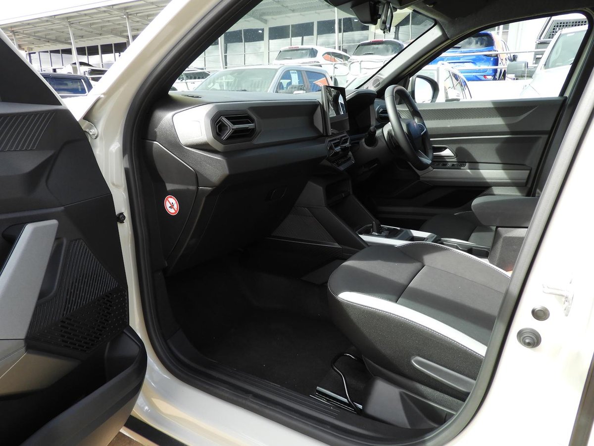 2025 Renault Duster Techno X1311 MY25 4x2 image 21