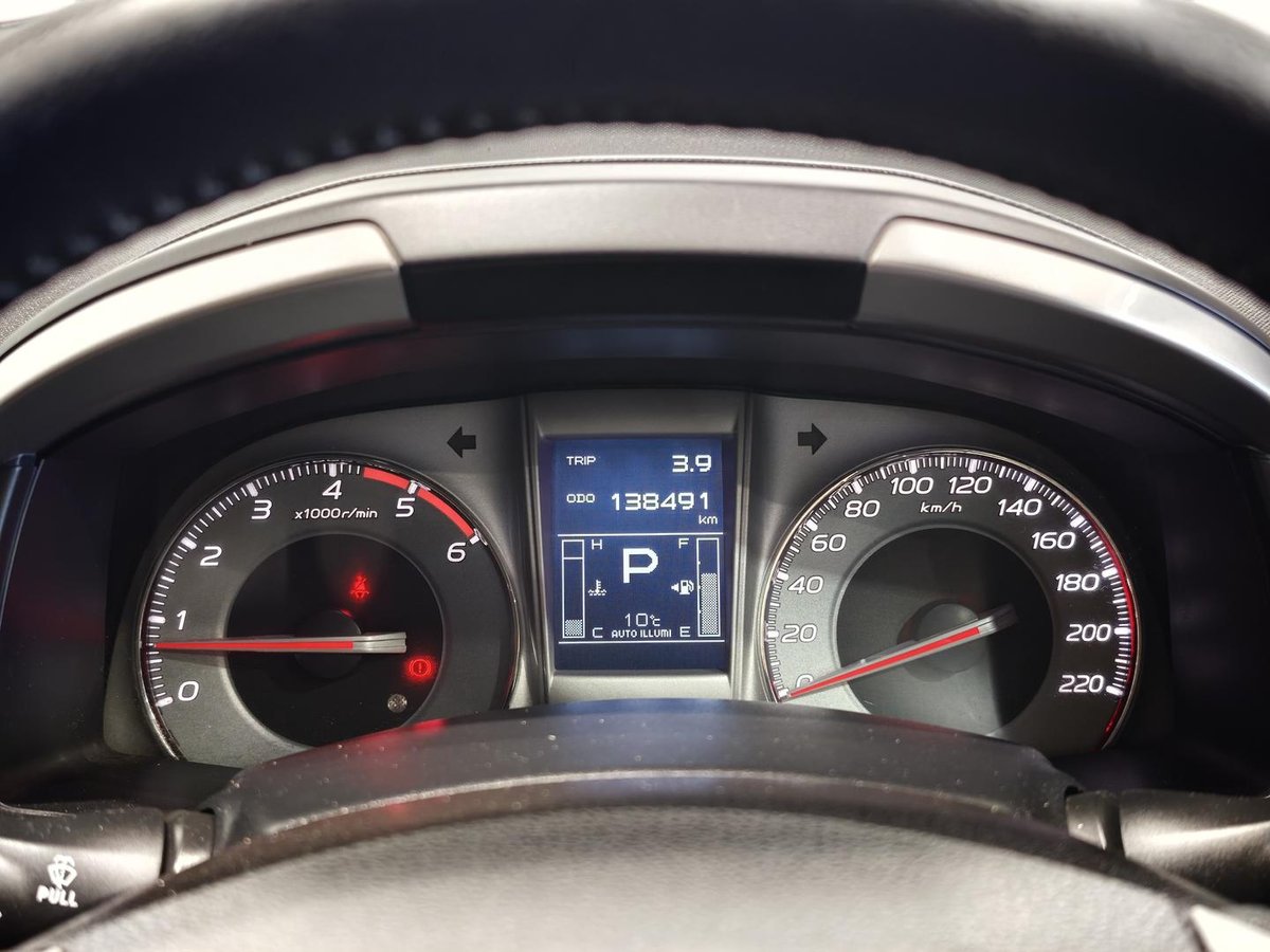 2014 Isuzu MU-X LS-T MY14 4X4 Dual Range image 9
