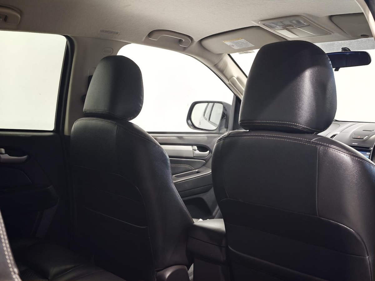 2014 Isuzu MU-X LS-T MY14 4X4 Dual Range image 18