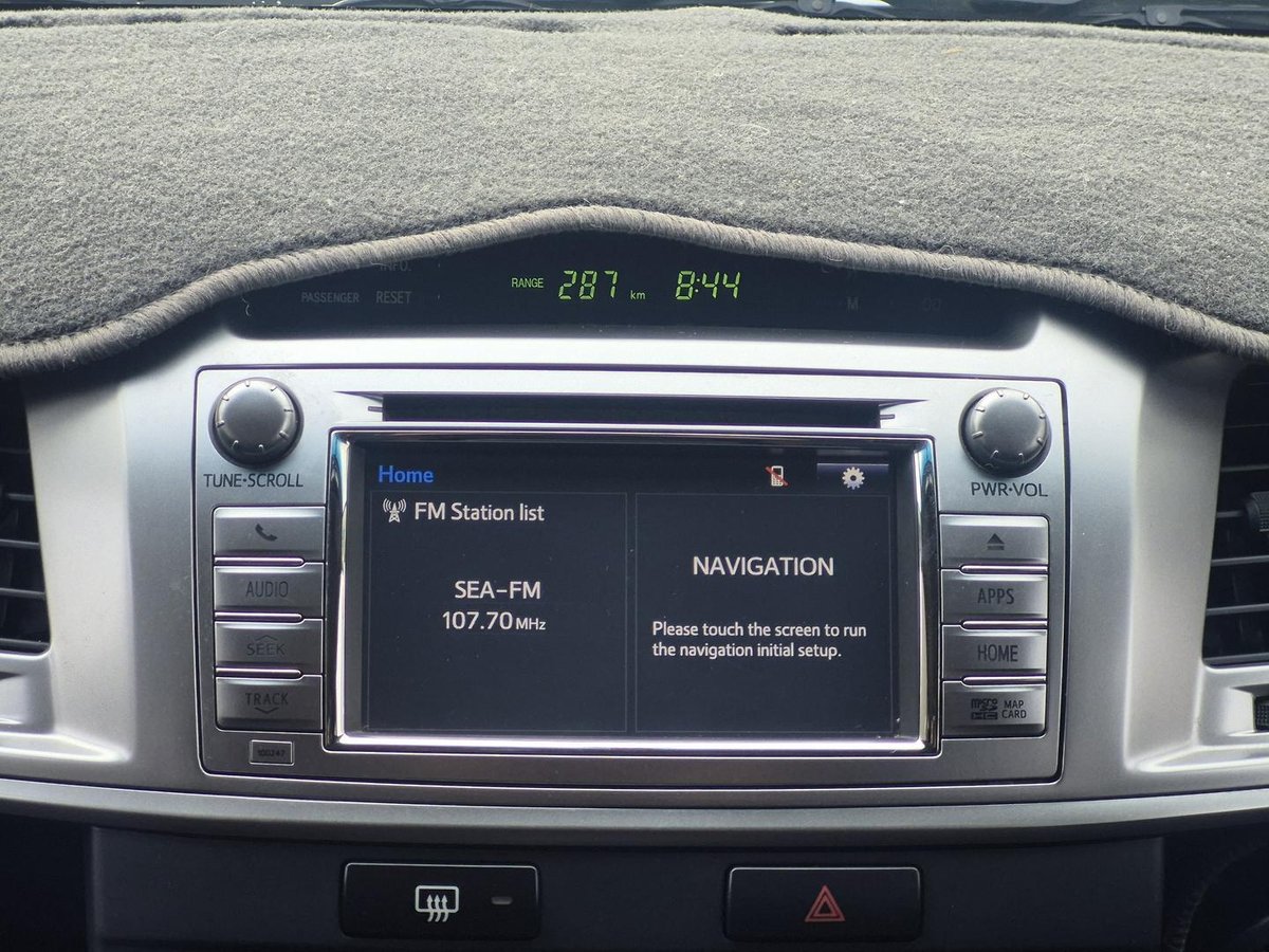 2015 Toyota Hilux SR5 KUN26R MY14 4X4 Dual Range image 11