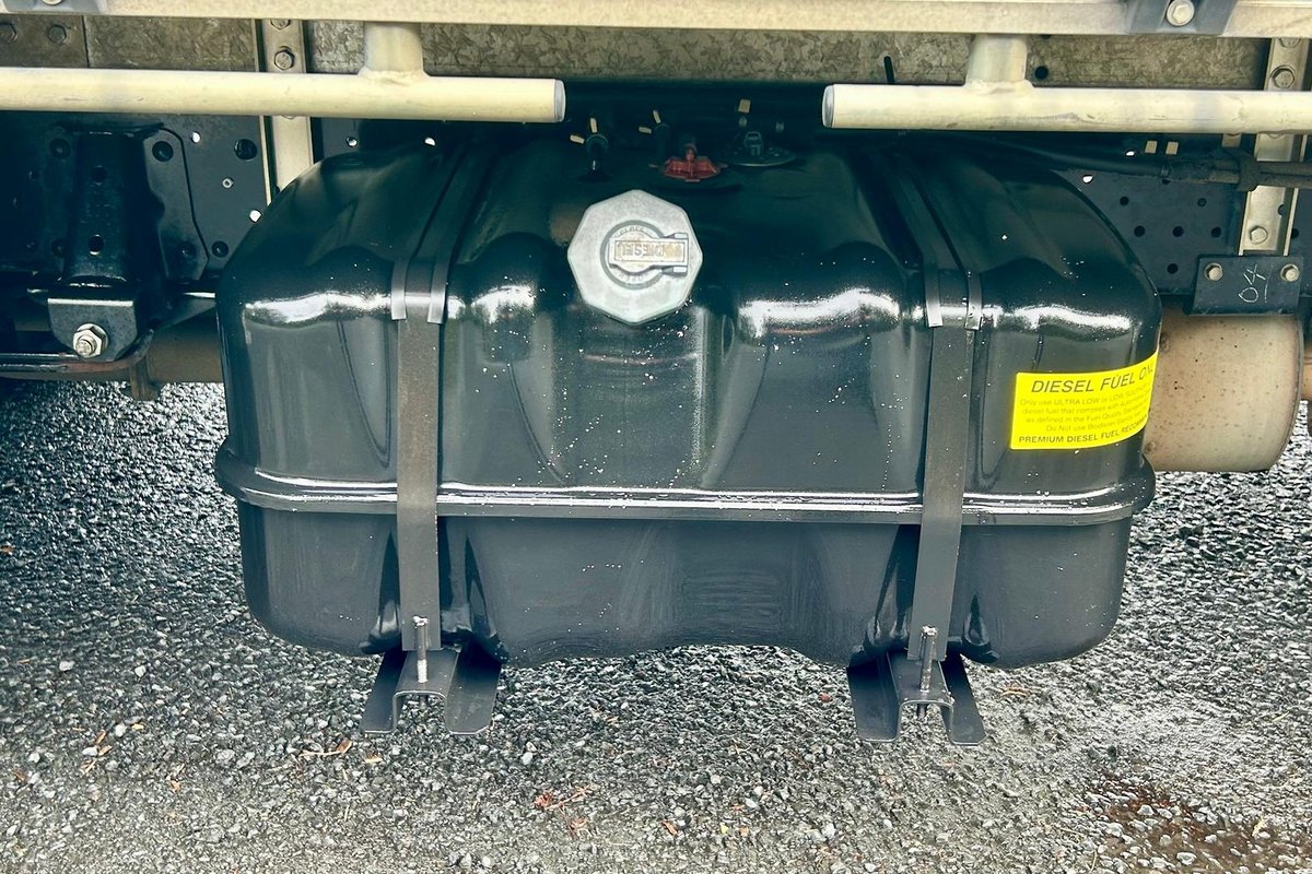 2022 Isuzu N Series NPR 45/55-155 Tradepack image 14