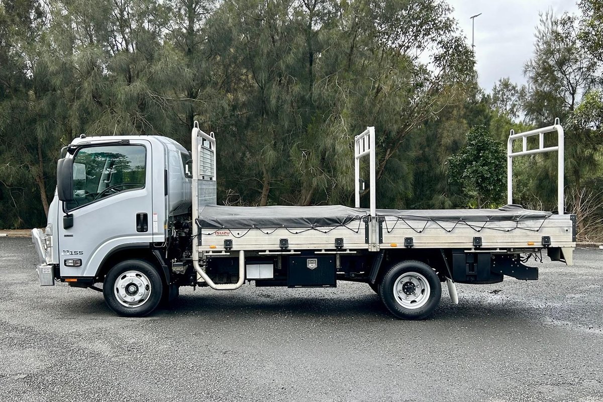 2022 Isuzu N Series NPR 45/55-155 Tradepack image 7