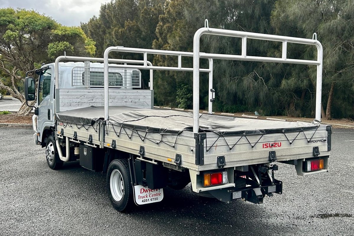 2022 Isuzu N Series NPR 45/55-155 Tradepack image 6