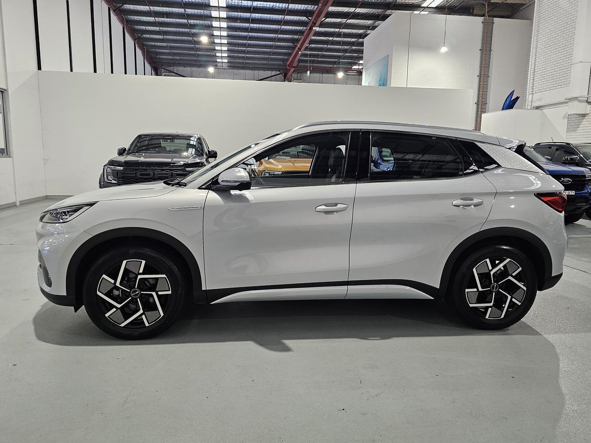 2023 BYD ATTO 3 Extended image 4