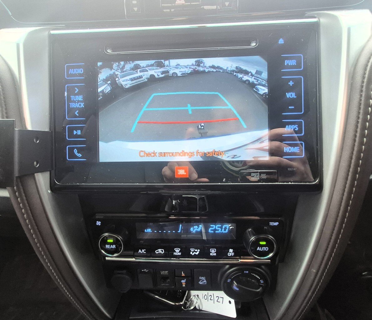 2018 Toyota Fortuner image 27