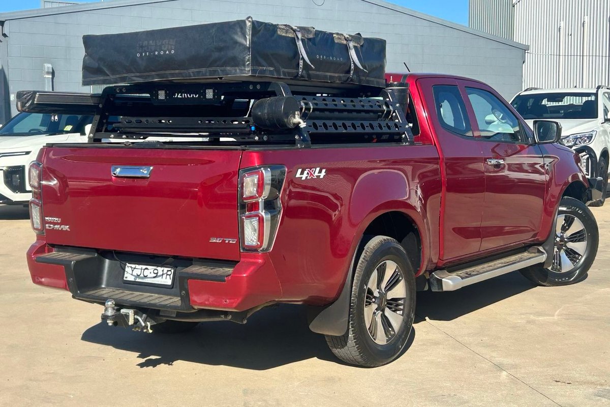 2024 Isuzu D-MAX image 7
