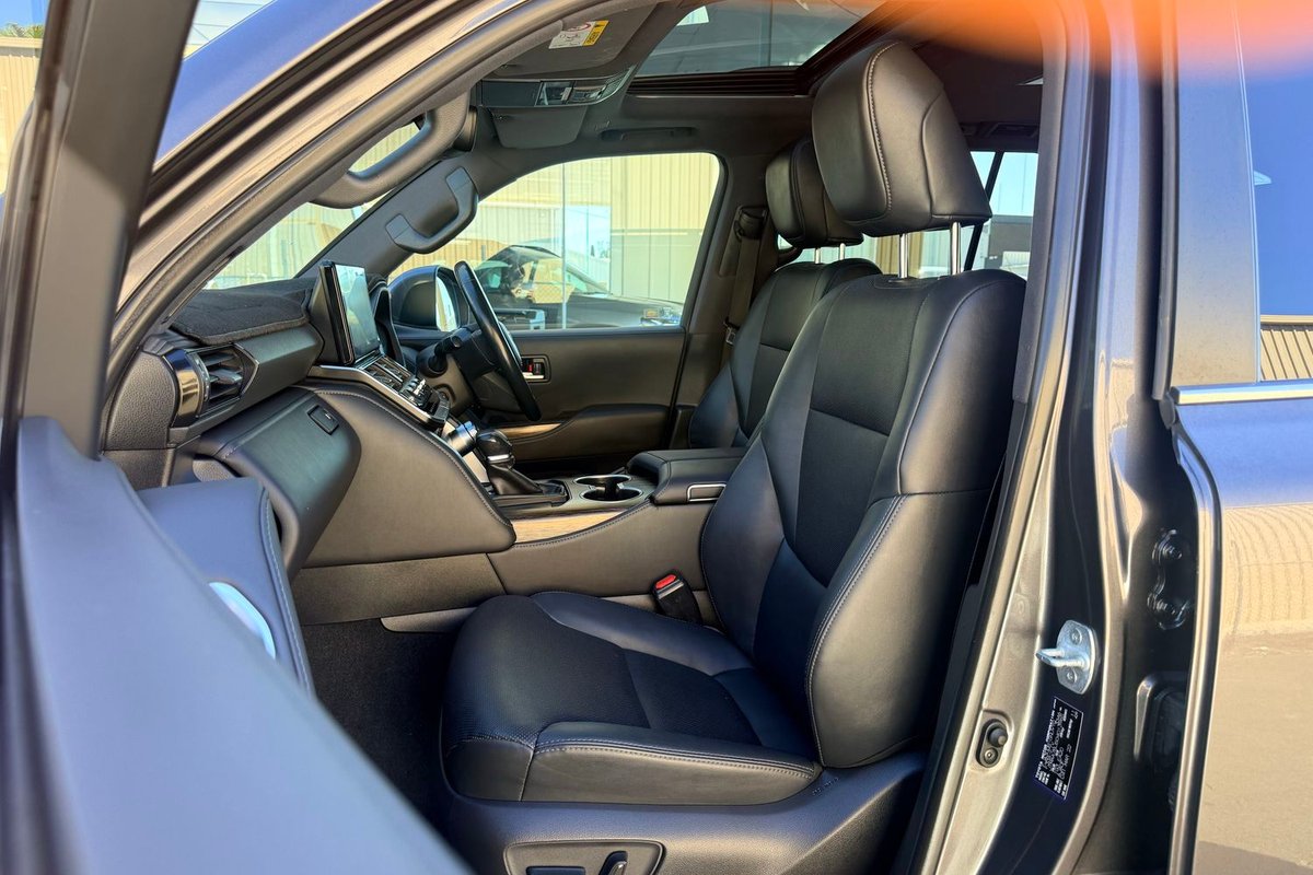 2022 Toyota Landcruiser VX FJA300R 4X4 Dual Range image 9