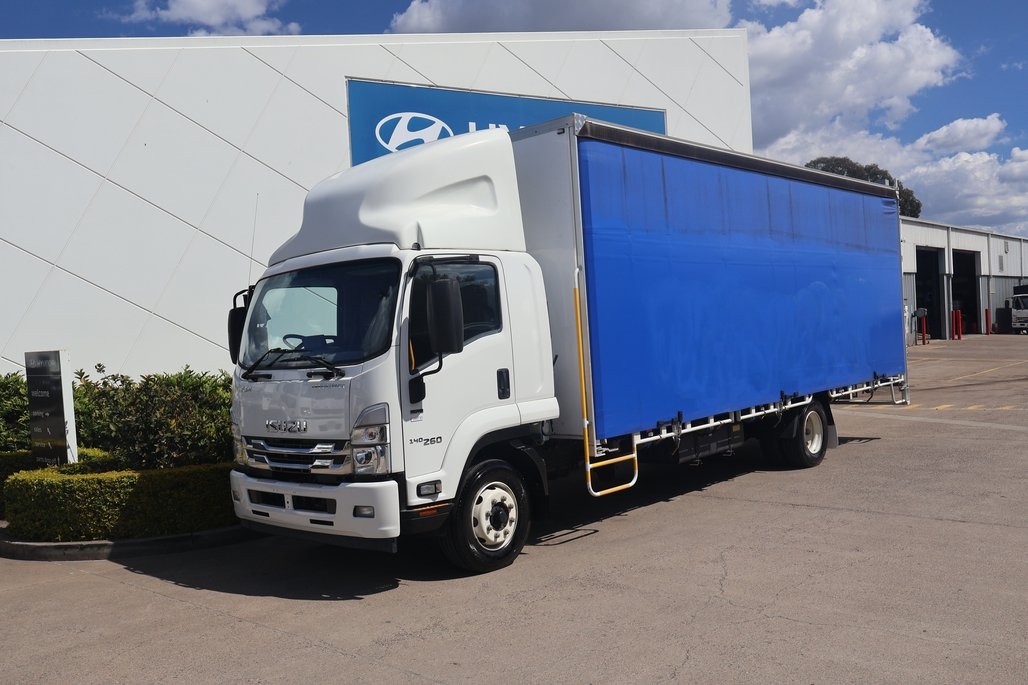 2023 Isuzu Fsr