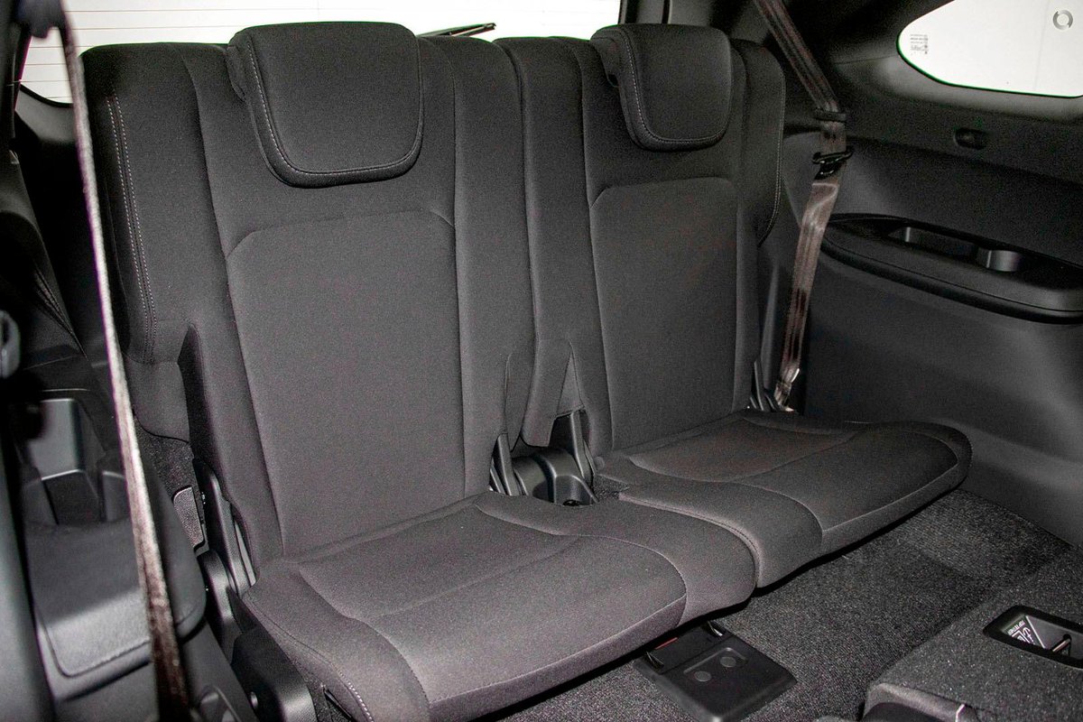 2026 Isuzu MU-X LS-U MY25.5 4X4 Dual Range image 15