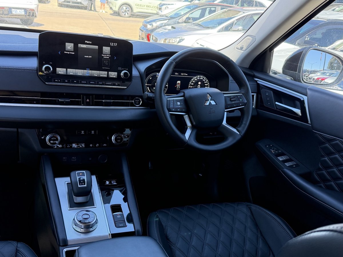 2023 Mitsubishi Outlander PHEV Exceed ZM MY23 AWD image 10