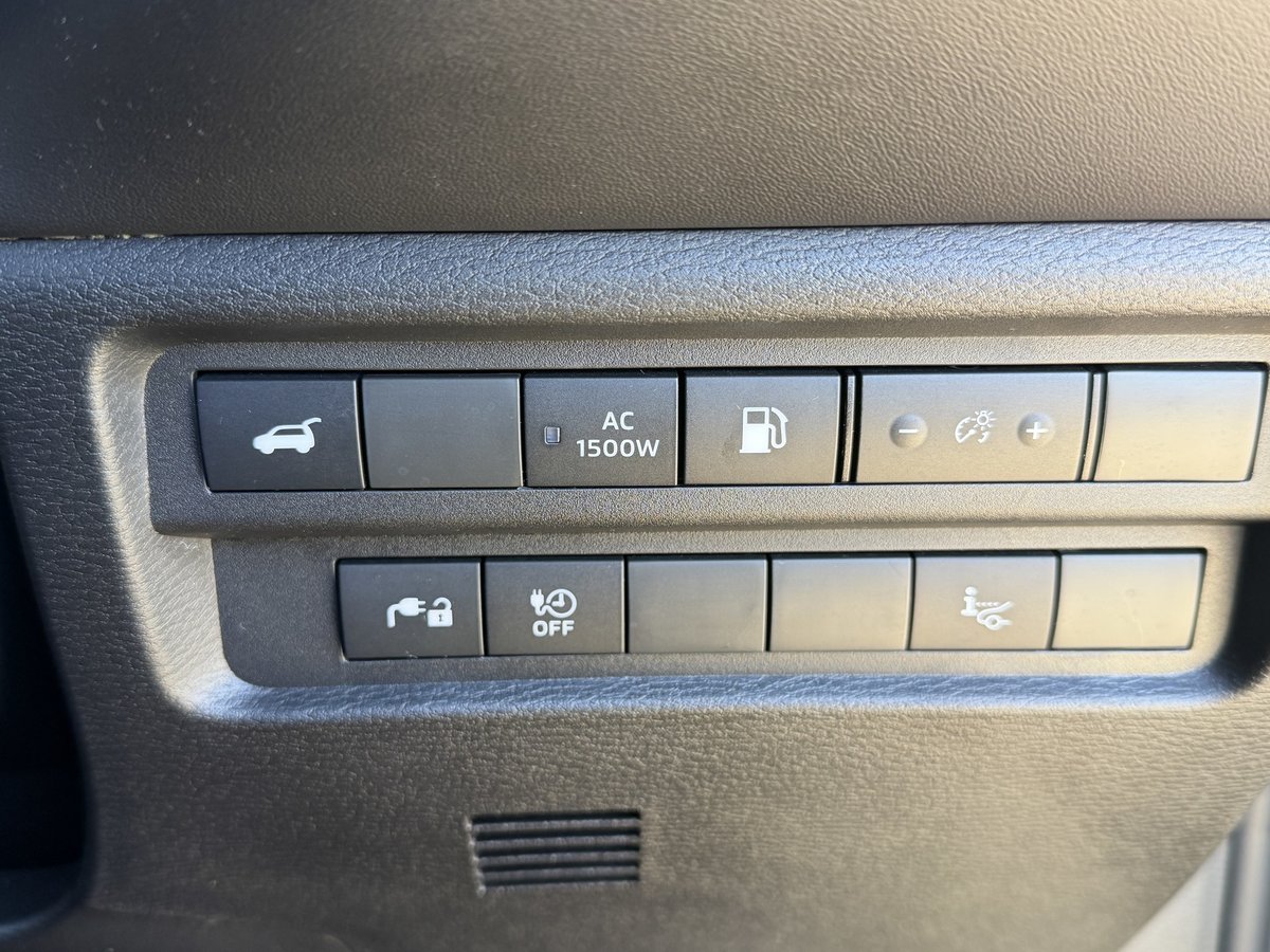 2023 Mitsubishi Outlander PHEV Exceed ZM MY23 AWD image 16