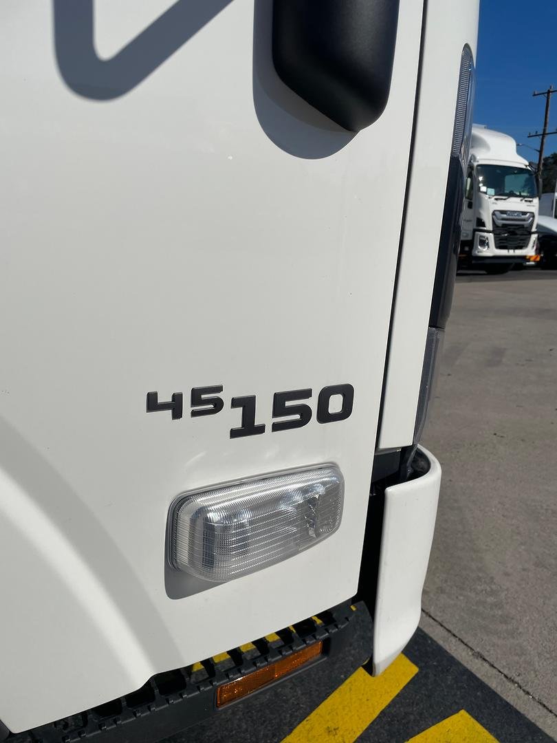 2026 Isuzu N Series NNR 45-150 DT D34 Traypack image 11