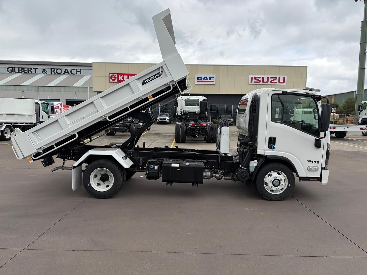 2026 Isuzu N Series NPR 45/65-175 DT D34 Tipper image 13