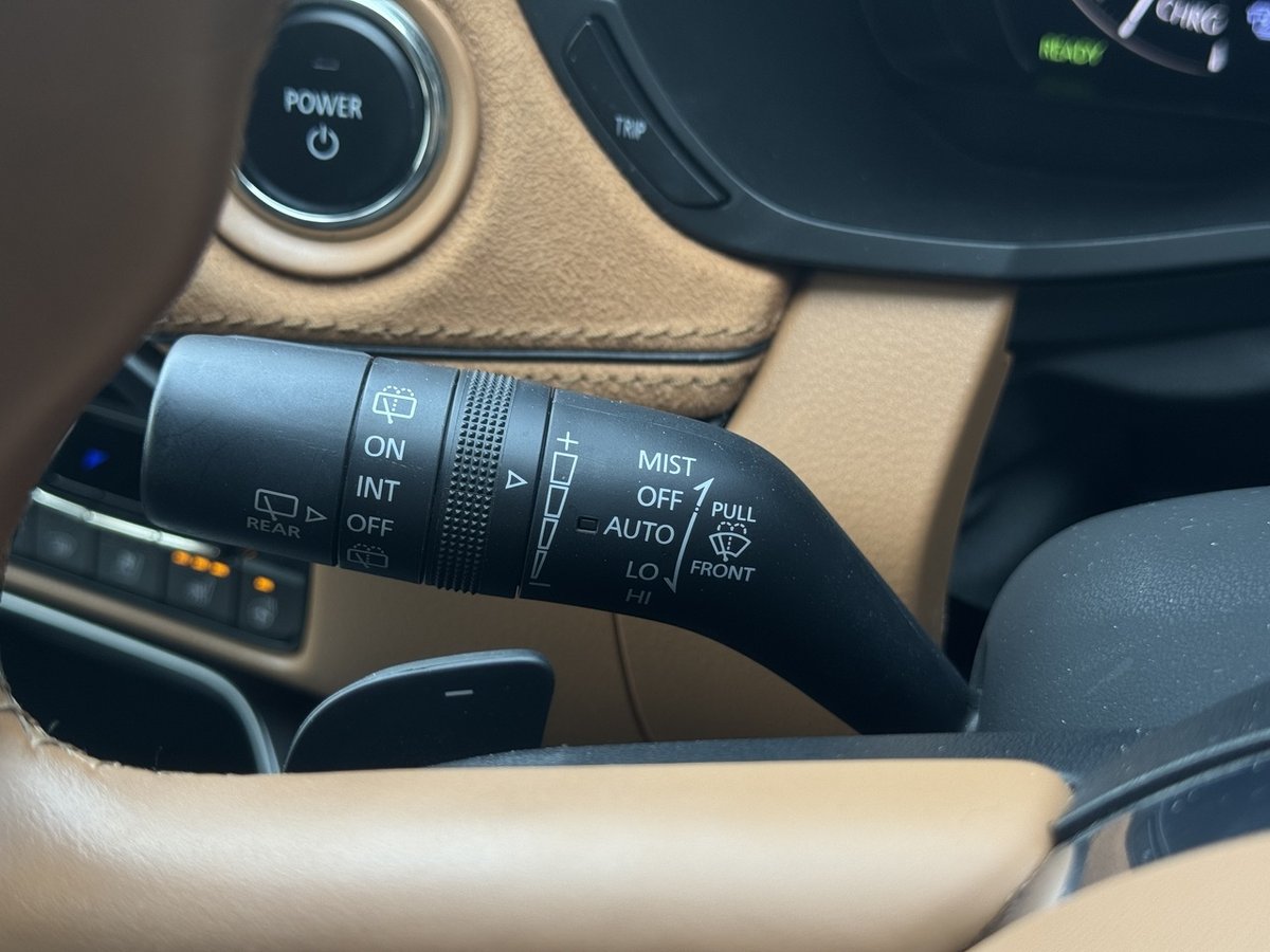 2024 Mazda CX-60 P50e Azami KH Series AWD image 23