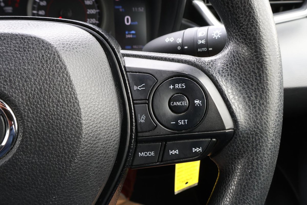 2020 Toyota Corolla Ascent Sport MZEA12R image 11