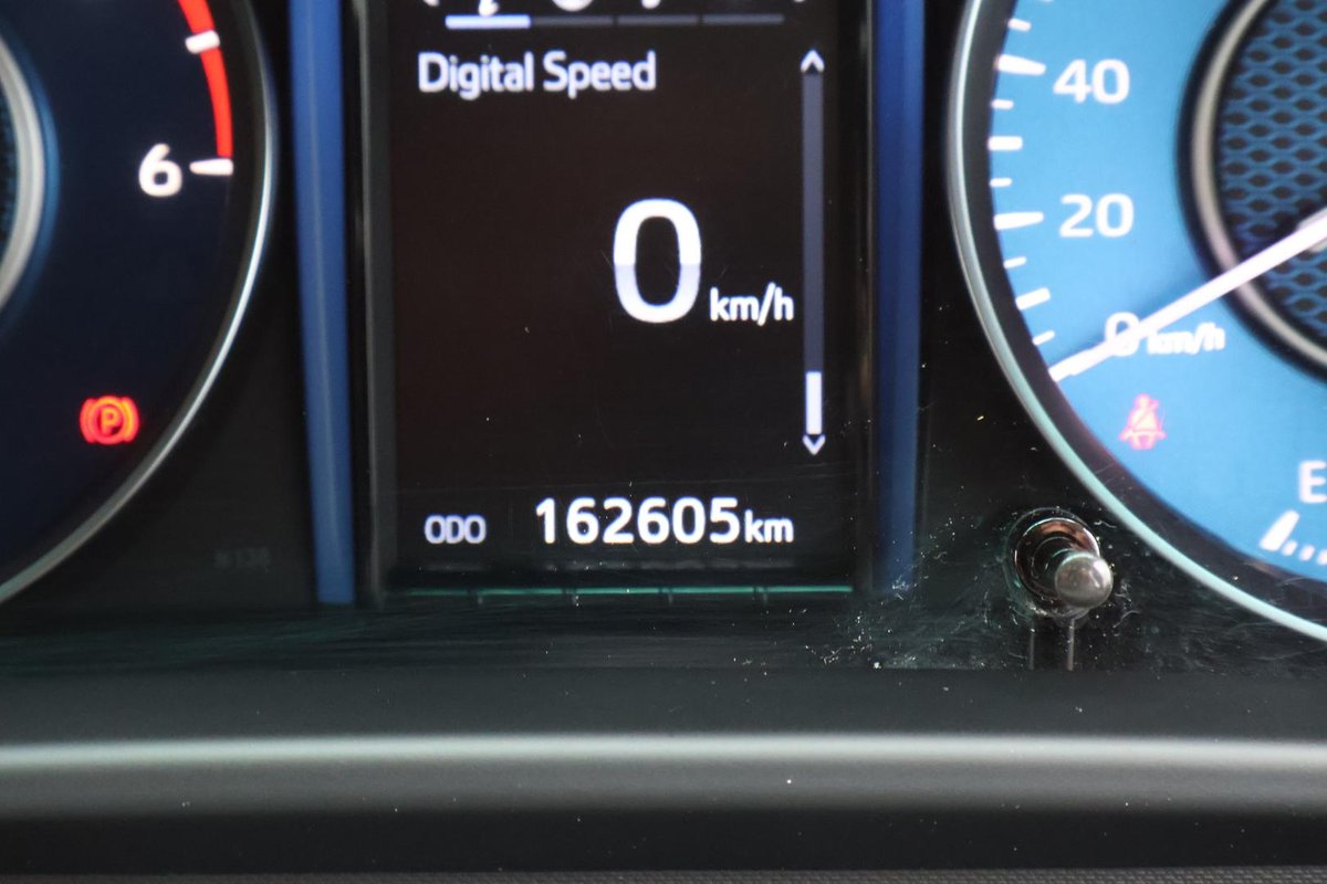 2020 Toyota Fortuner Crusade GUN156R 4X4 Dual Range image 13