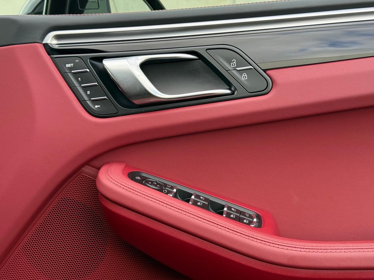 2021 Porsche Macan 95B MY22 AWD image 9