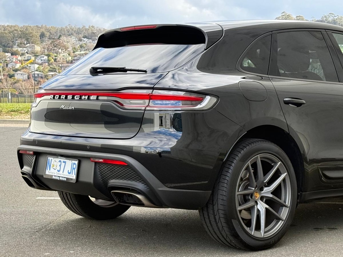 2021 Porsche Macan 95B MY22 AWD image 18