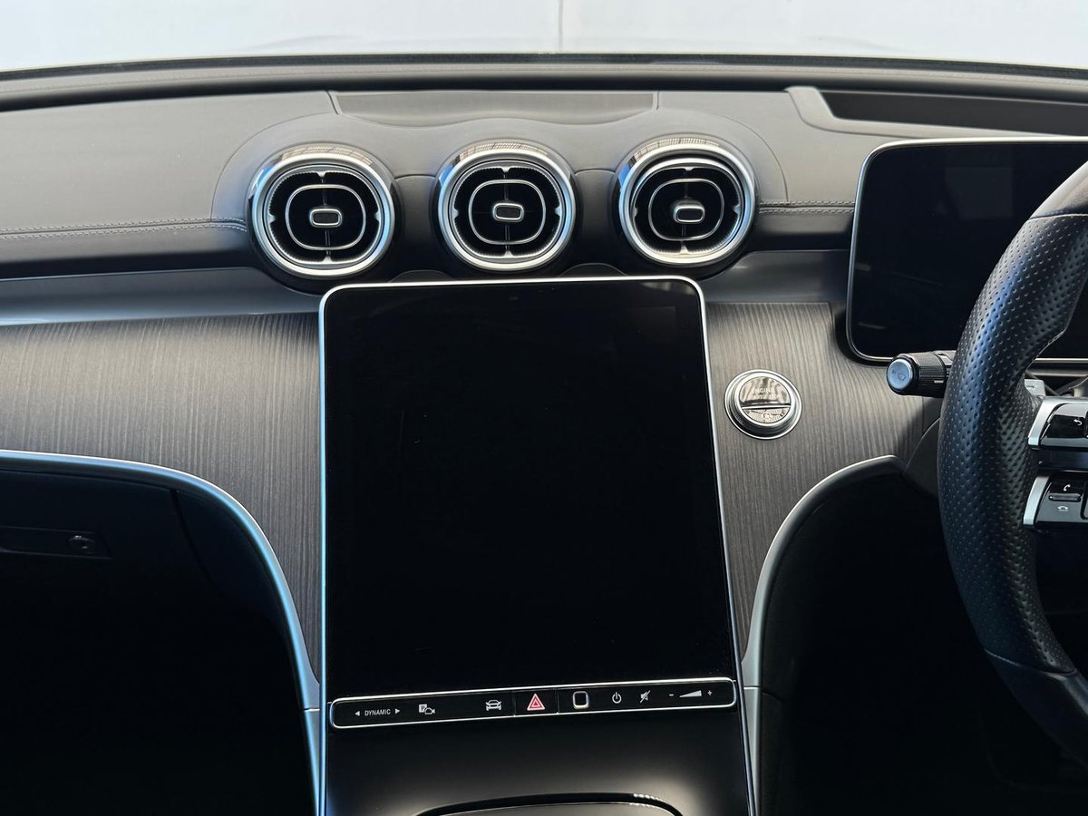 2022 Mercedes-Benz C-Class C300 W206 image 35
