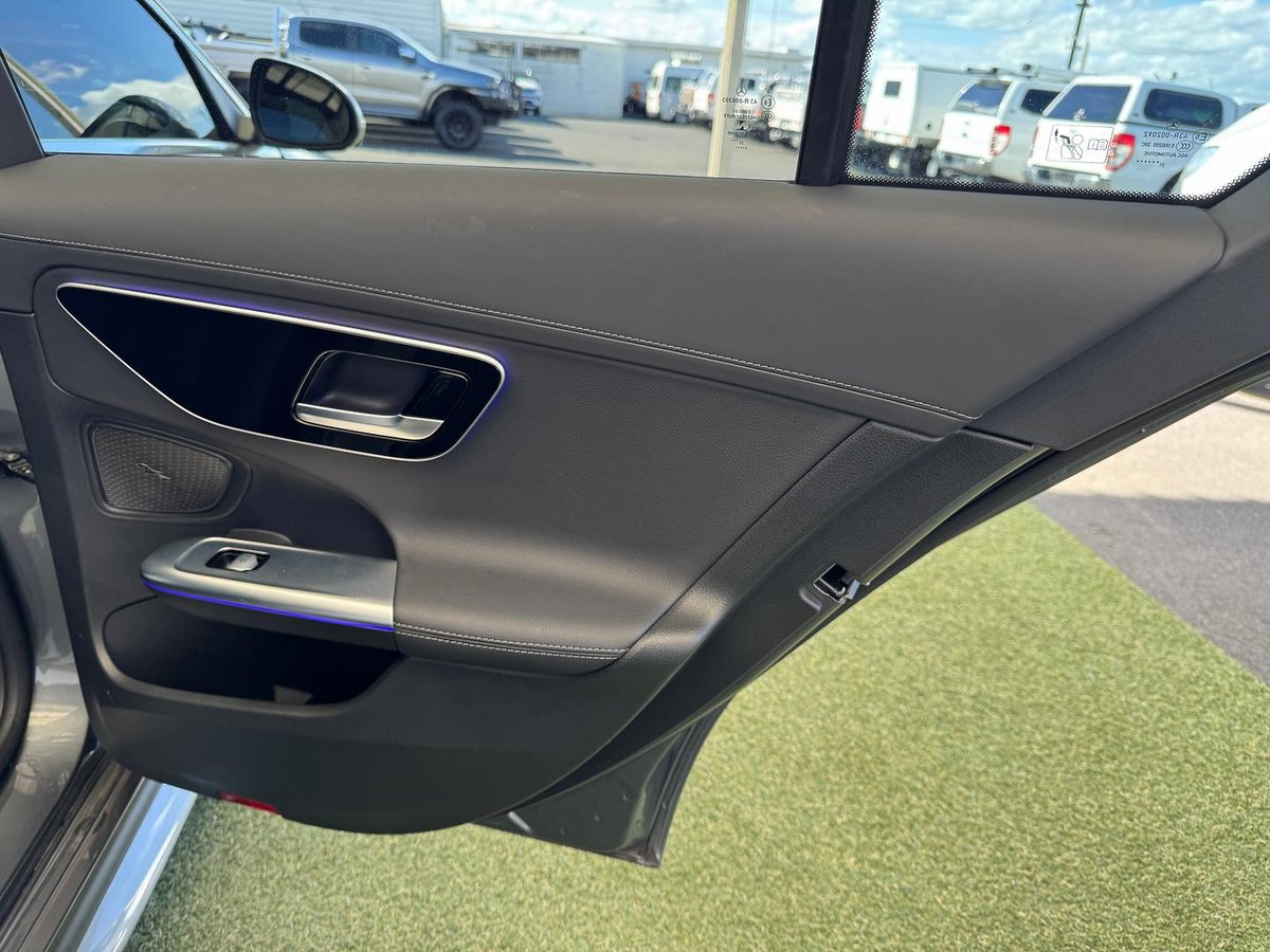 2022 Mercedes-Benz C-Class C300 W206 image 15