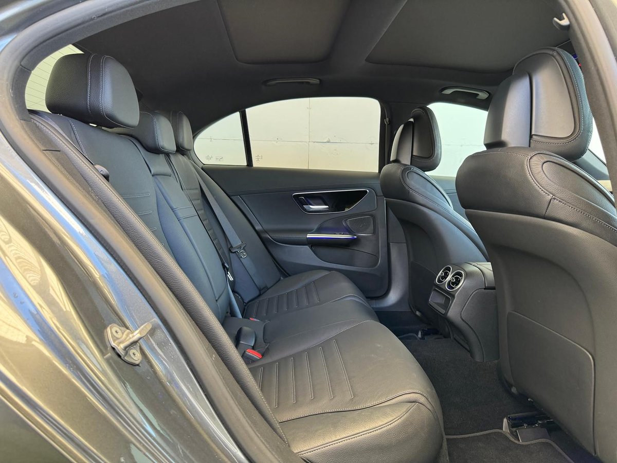 2022 Mercedes-Benz C-Class C300 W206 image 22