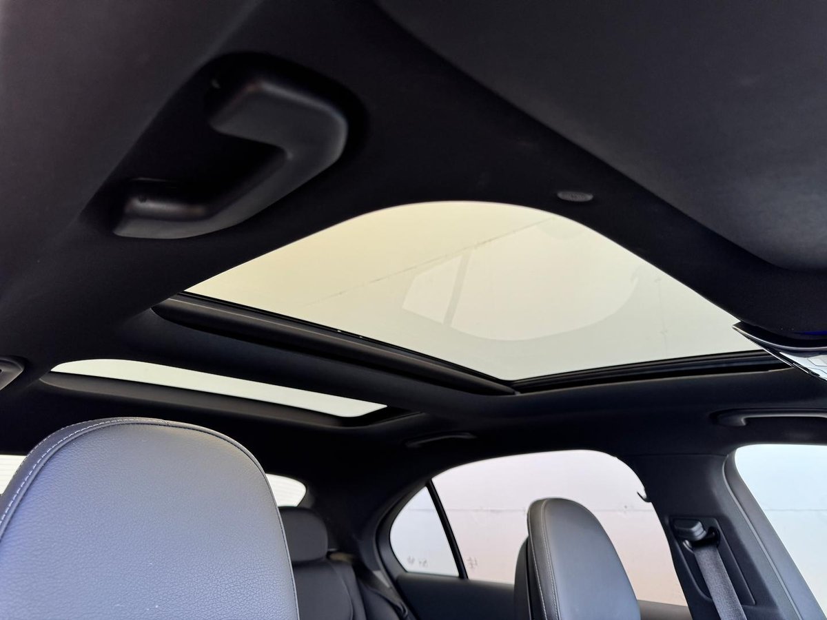 2022 Mercedes-Benz C-Class C300 W206 image 23
