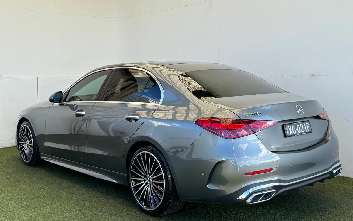 2022 Mercedes-Benz C-Class C300 W206 image 11