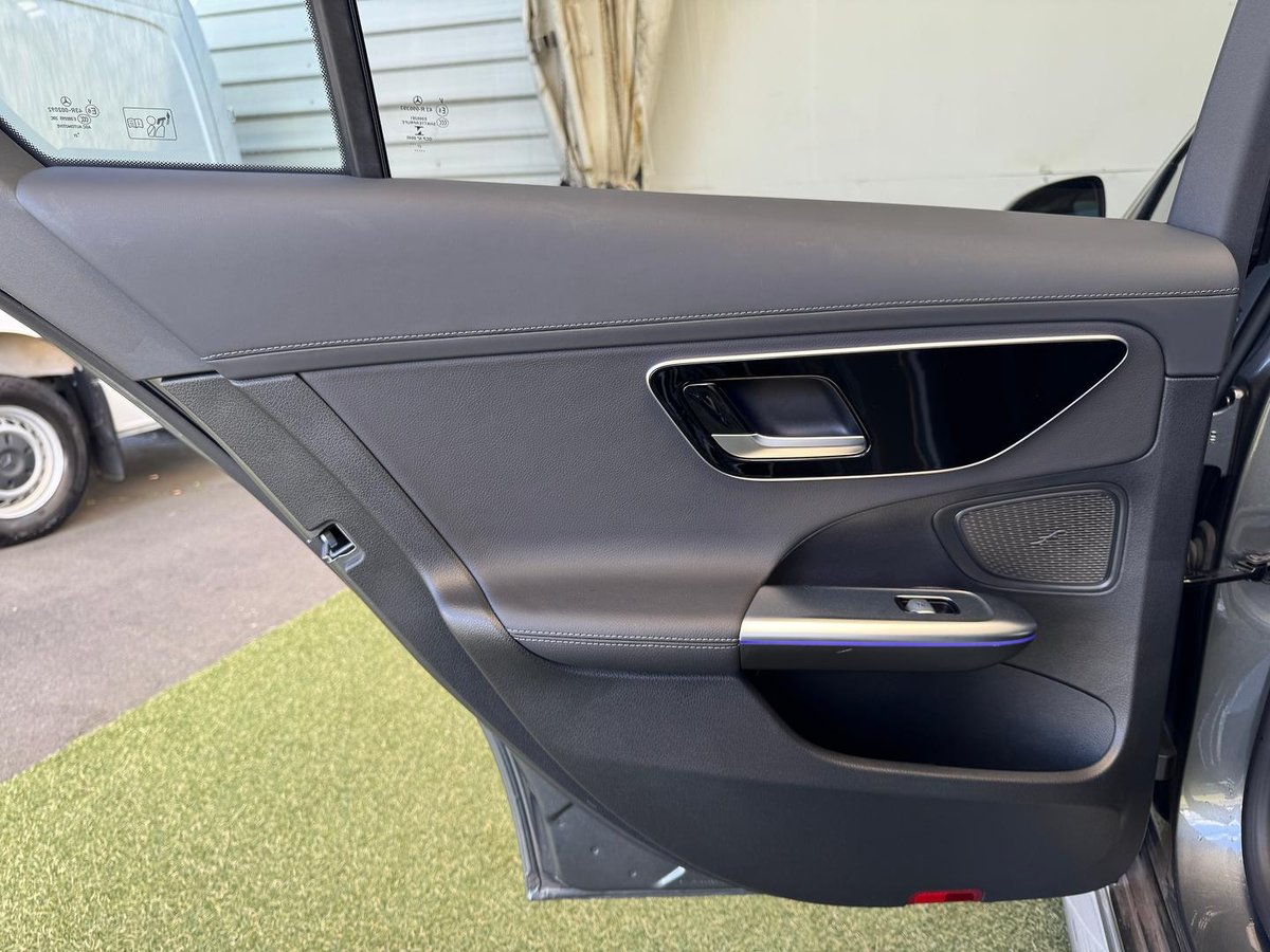 2022 Mercedes-Benz C-Class C300 W206 image 17