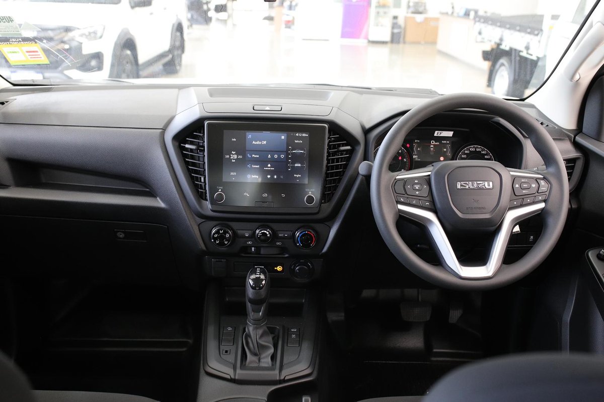2025 Isuzu D-MAX SX MY25.5 4X4 Dual Range image 16