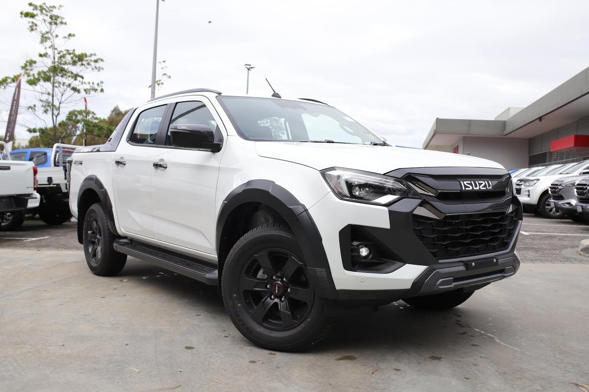 2025 Isuzu D-MAX X-TERRAIN MY25.5 4X4 Dual Range
