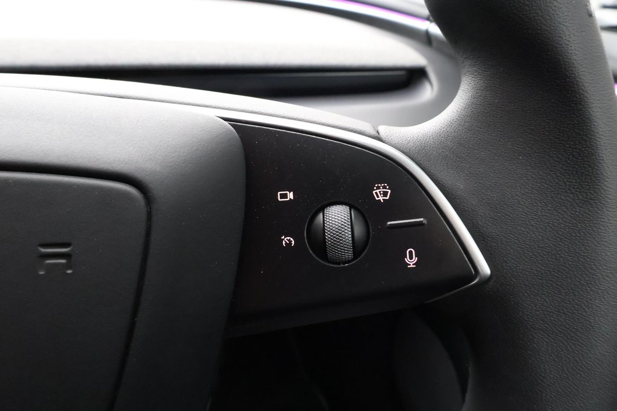 2023 Tesla Model 3 Long Range AWD image 12