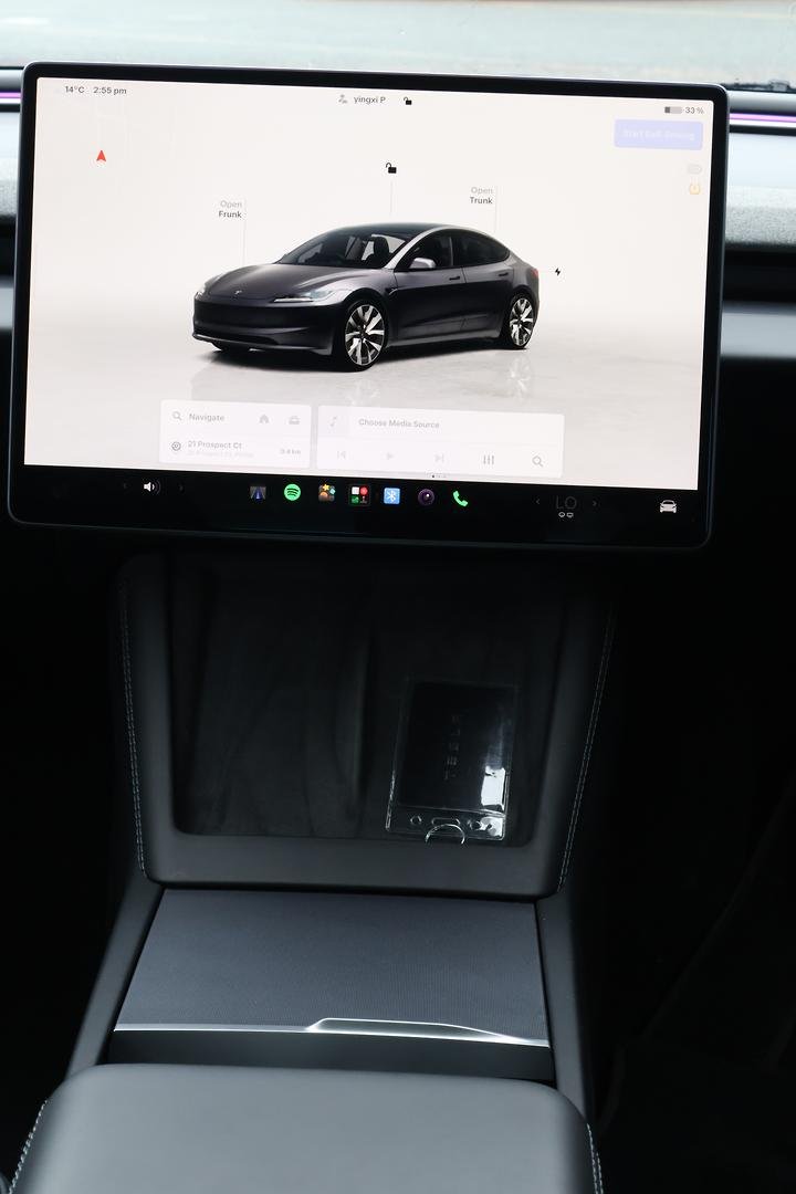 2023 Tesla Model 3 Long Range AWD image 19