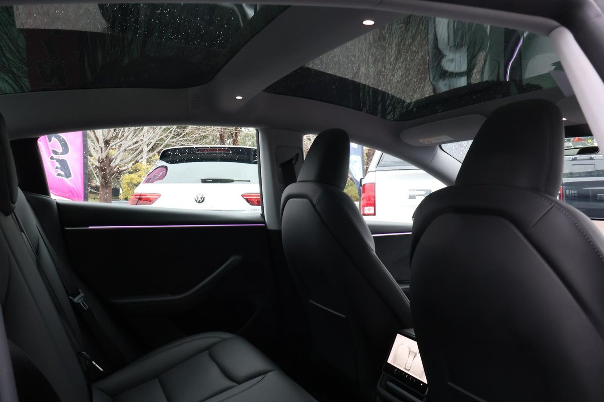 2023 Tesla Model 3 Long Range AWD image 23