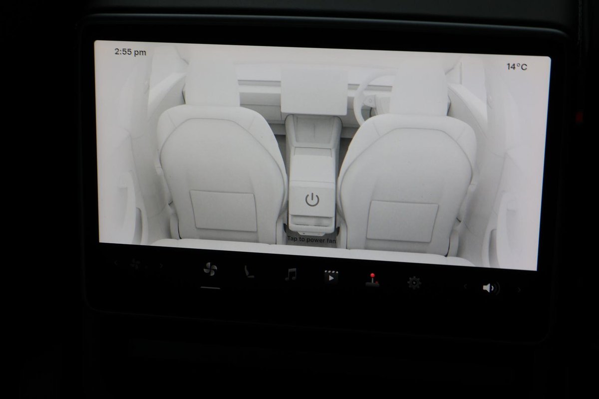 2023 Tesla Model 3 Long Range AWD image 25