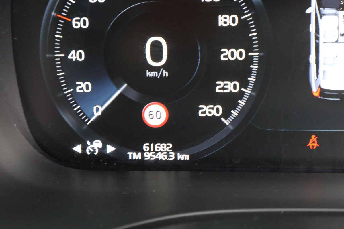 2018 Volvo XC60 T5 Inscription MY18 AWD image 15