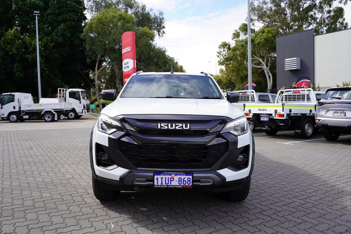 2025 Isuzu D-MAX X-TERRAIN MY25.5 4X4 Dual Range image 8
