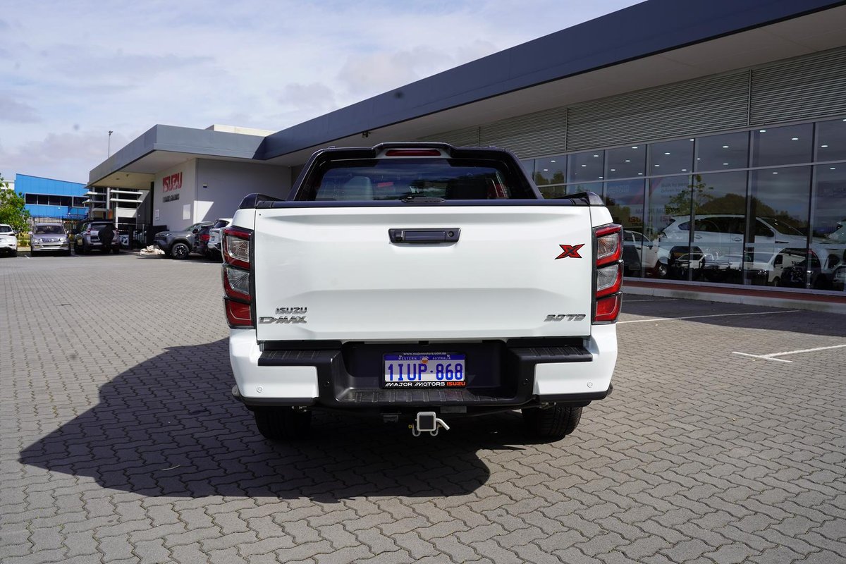 2025 Isuzu D-MAX X-TERRAIN MY25.5 4X4 Dual Range image 4