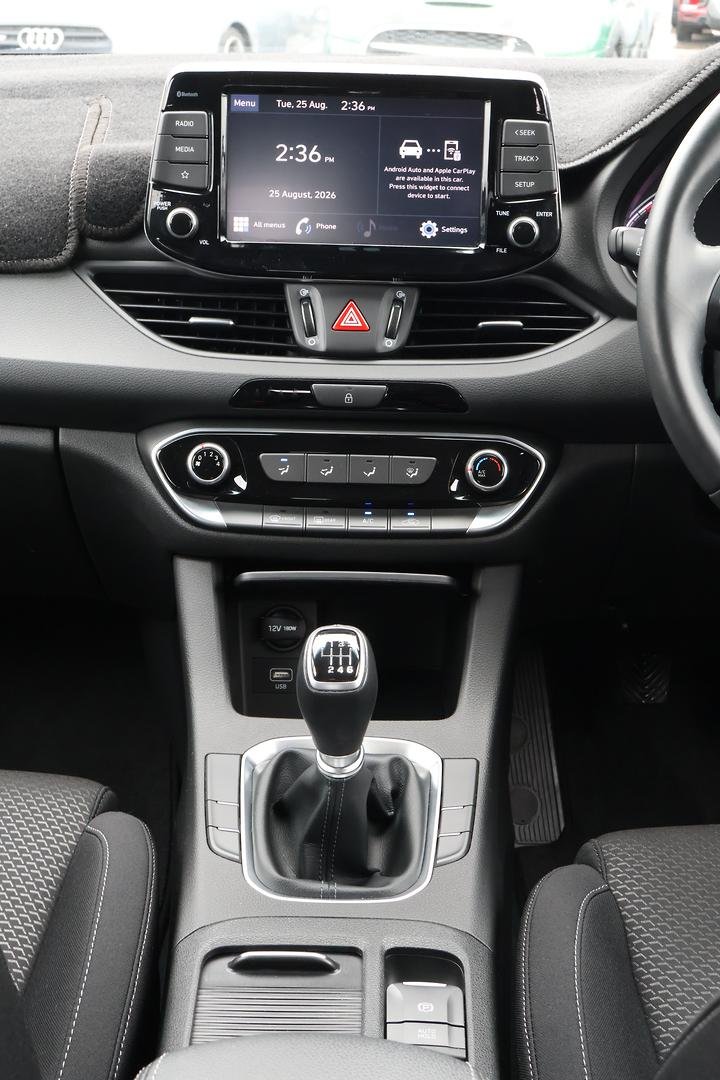 2023 Hyundai i30 PD.V4 MY23 image 16