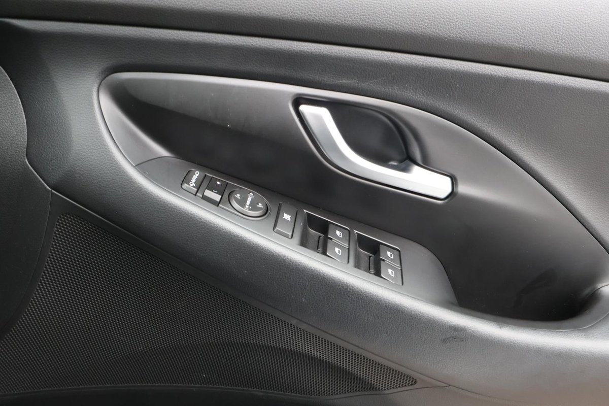 2023 Hyundai i30 PD.V4 MY23 image 19