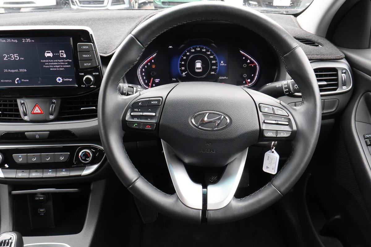 2023 Hyundai i30 PD.V4 MY23 image 8