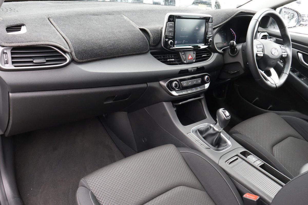 2023 Hyundai i30 PD.V4 MY23 image 22