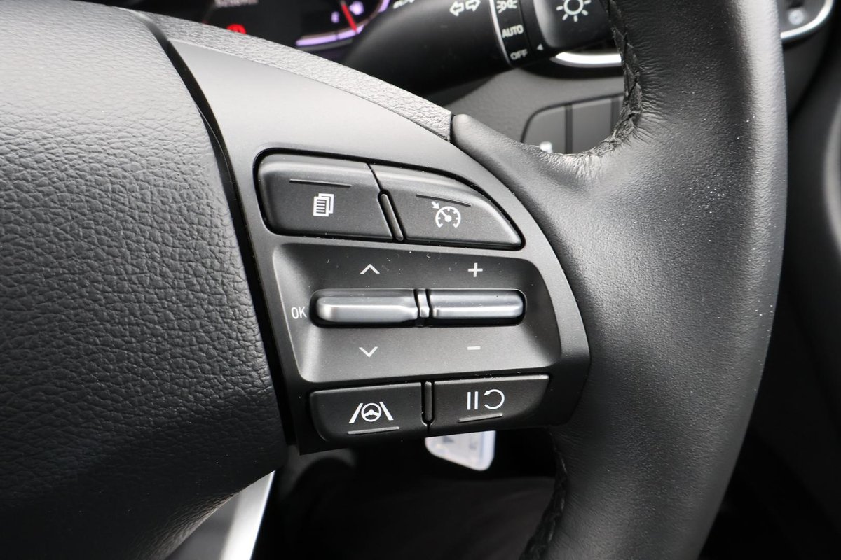2023 Hyundai i30 PD.V4 MY23 image 11