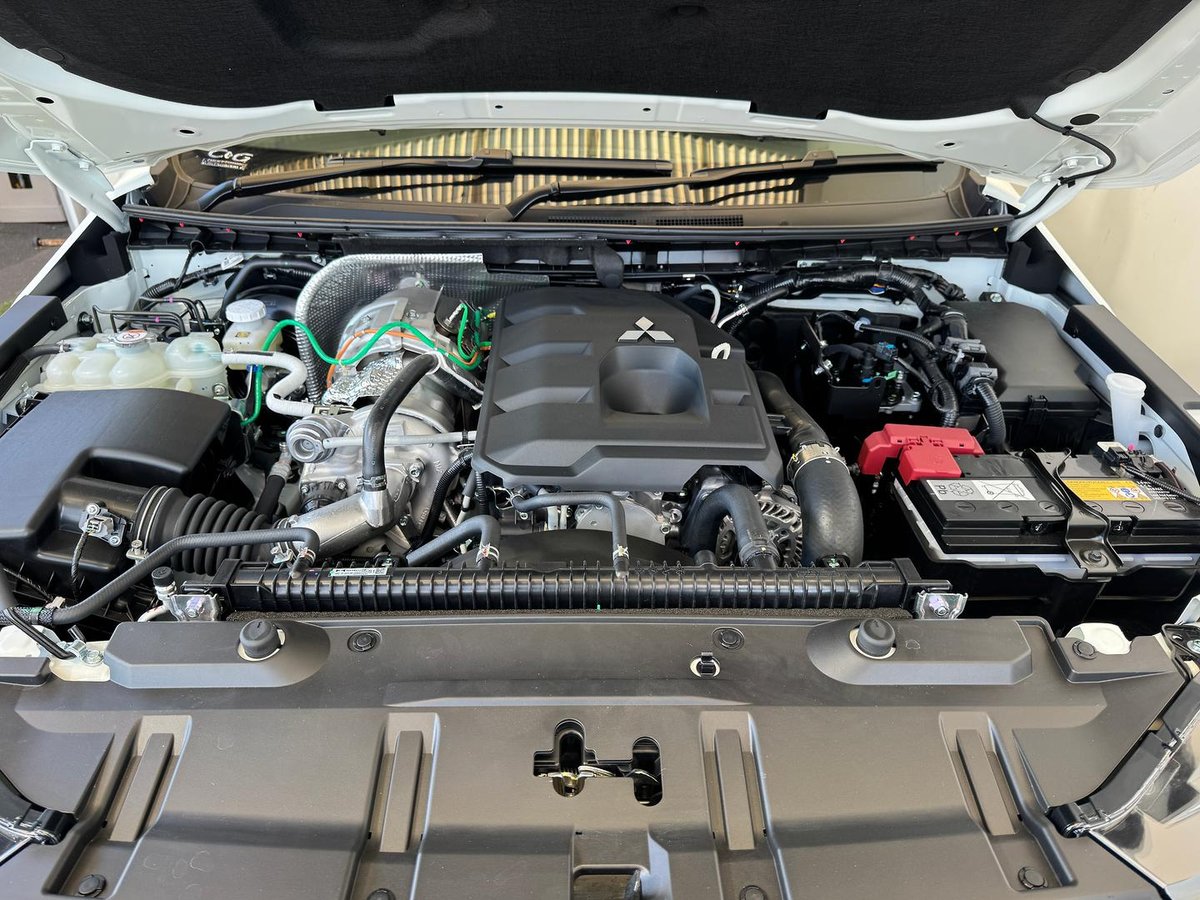 2026 Mitsubishi Triton GLX+ MV MY26 4X4 Dual Range image 8
