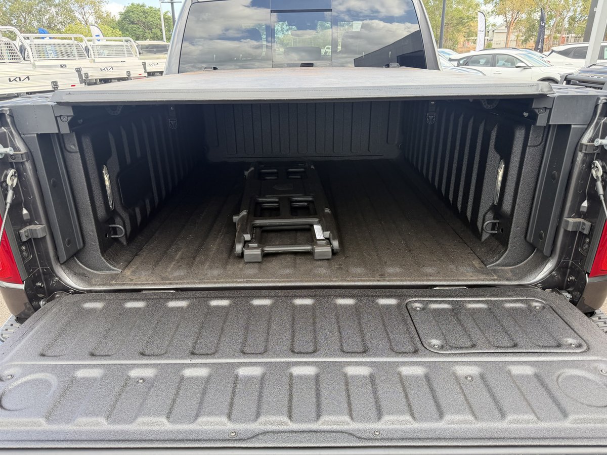 2026 Ram 1500 Laramie RamBox XB9/NGT image 6