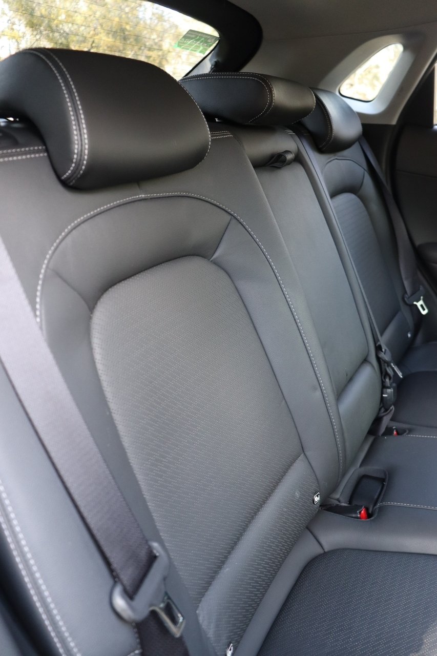2022 Hyundai Kona Electric Elite OS.V4 MY22 image 18