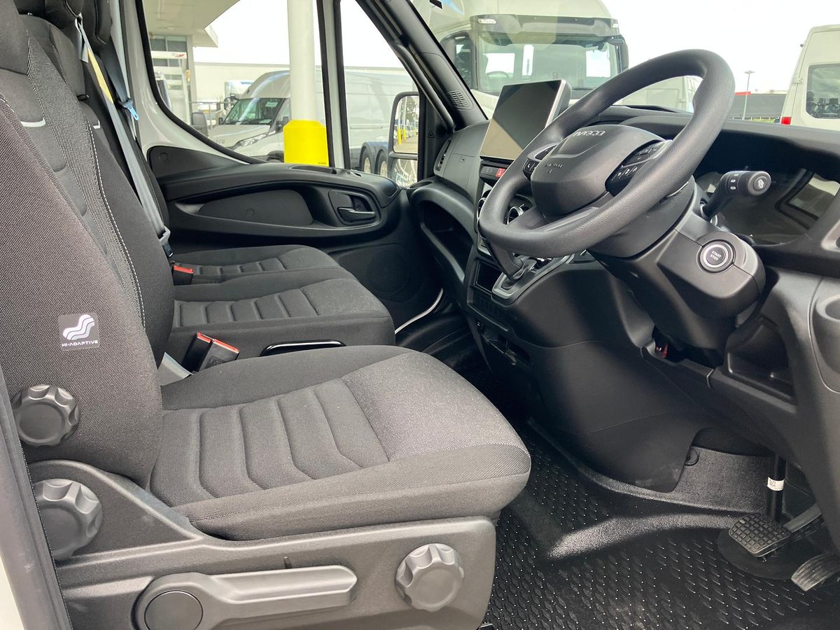 2026 Iveco Daily 50C18 image 17