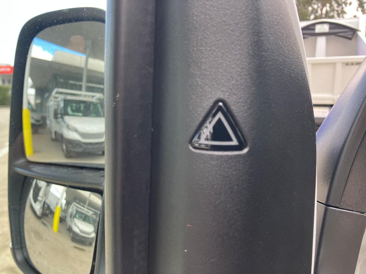 2026 Iveco Daily 50C18 image 28